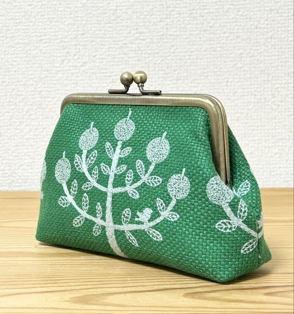 ハンドメイド がま口バッグ ポーチ ringo りんご グリーン ミナペルホネン ハンドメイド 緑色 がま口財布 植物モチーフ - メルカリ