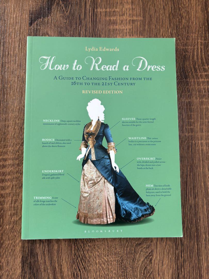 How to Read a Dress ドレスの本　英語