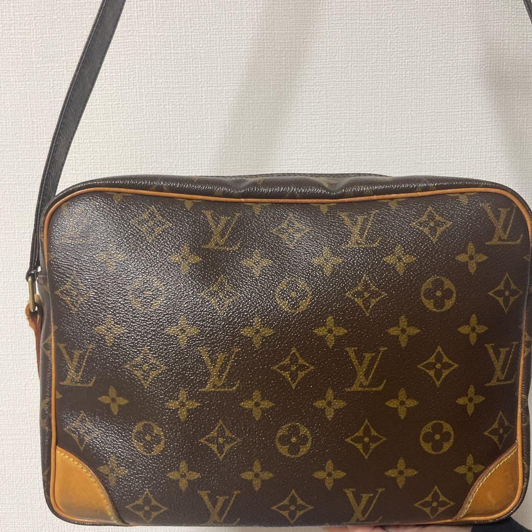 ルイヴィトン ナイル モノグラム ショルダーバッグ