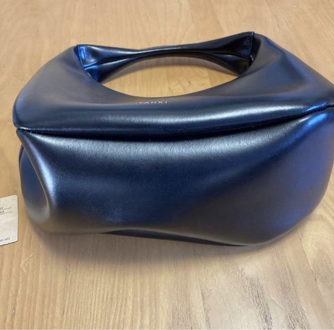 YAHKI ヤーキ ムーンBAG ハンドバッグ ブラック awardsandwinners.com