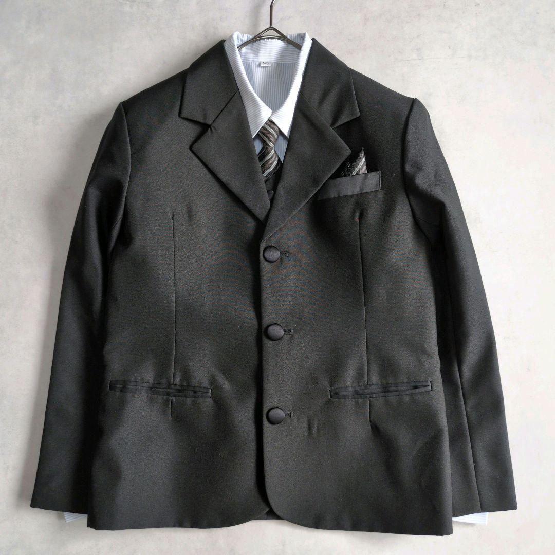 完品✨男子フォーマルスーツ　ベスト付き3ピース　黒　入学　卒業　140 黒
