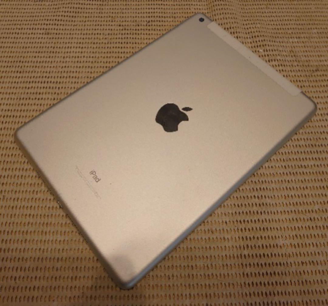 完動品SIMフリー美品iPad第6世代(A1954)本体32GB送料込2JF8D 2JF8D 完動品SIMフリーiPad第6世代(A1954)本体32GB送料込