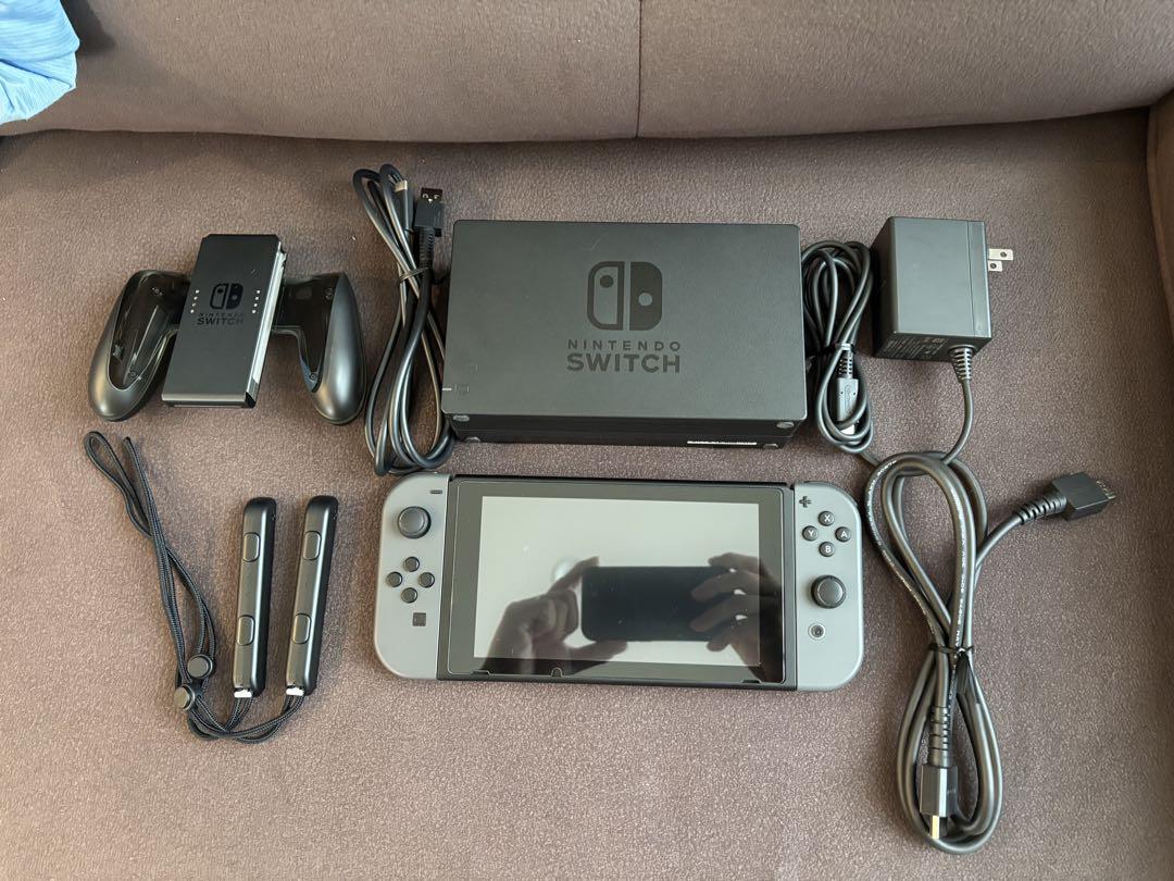 超美品 Nintendo Switch 本体 グレー ドック付き