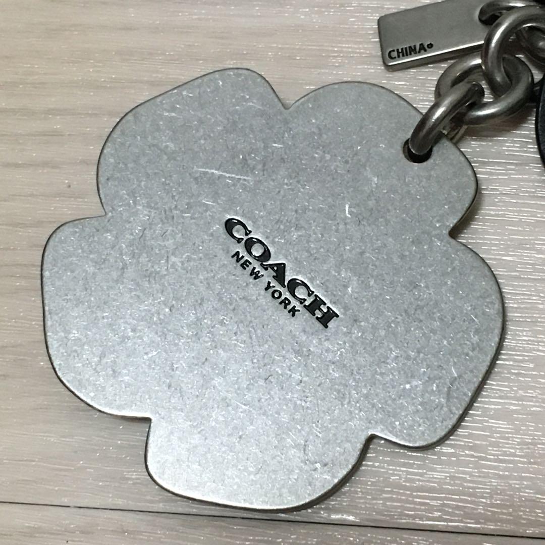 COACH ティーローズ ツールド  フラワー バックチャーム キーホルダー 花