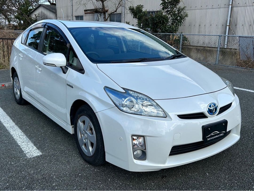 コミコミ！車検丸2年付！ナビ！Bluetooth！バックカメラ！プリウス！ETC