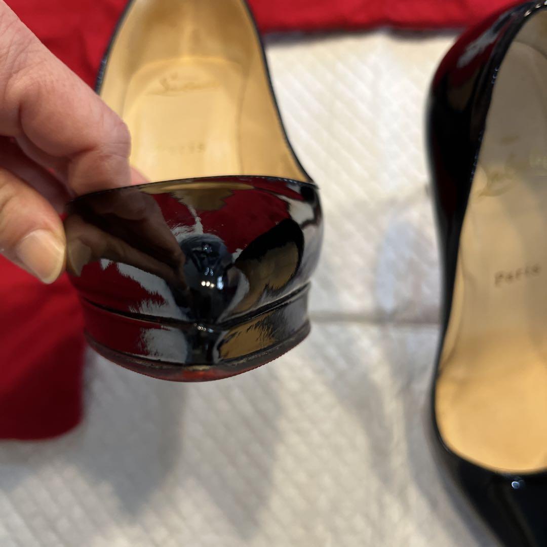 Christian Louboutin 黒 エナメル パンプス Christian Louboutin 黒エナメルパンプス 10cmヒール