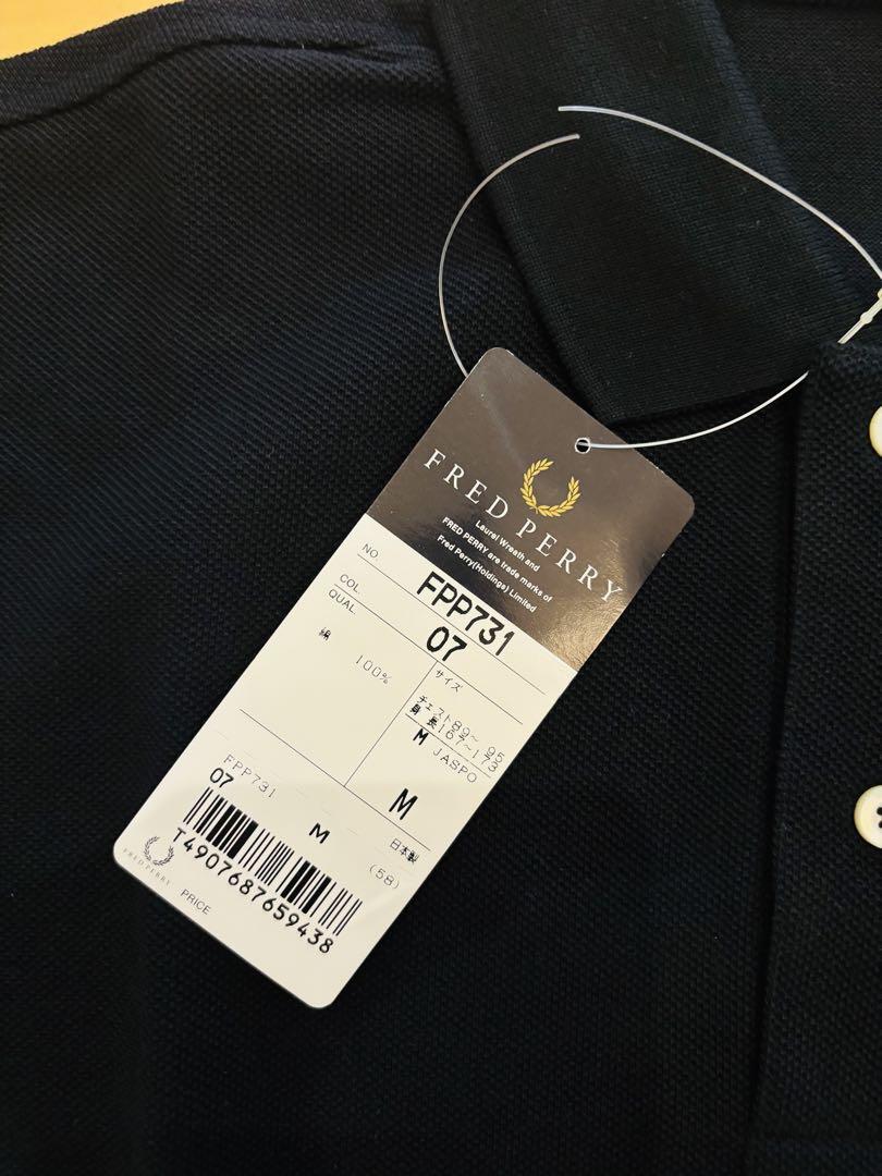 【新品】フレッドペリー　FRED PERRY 赤刺繍　sizeM 人気色