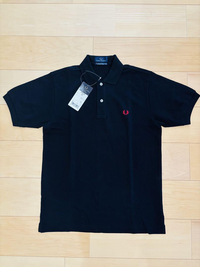 【新品】フレッドペリー　FRED PERRY 赤刺繍　sizeM 人気色
