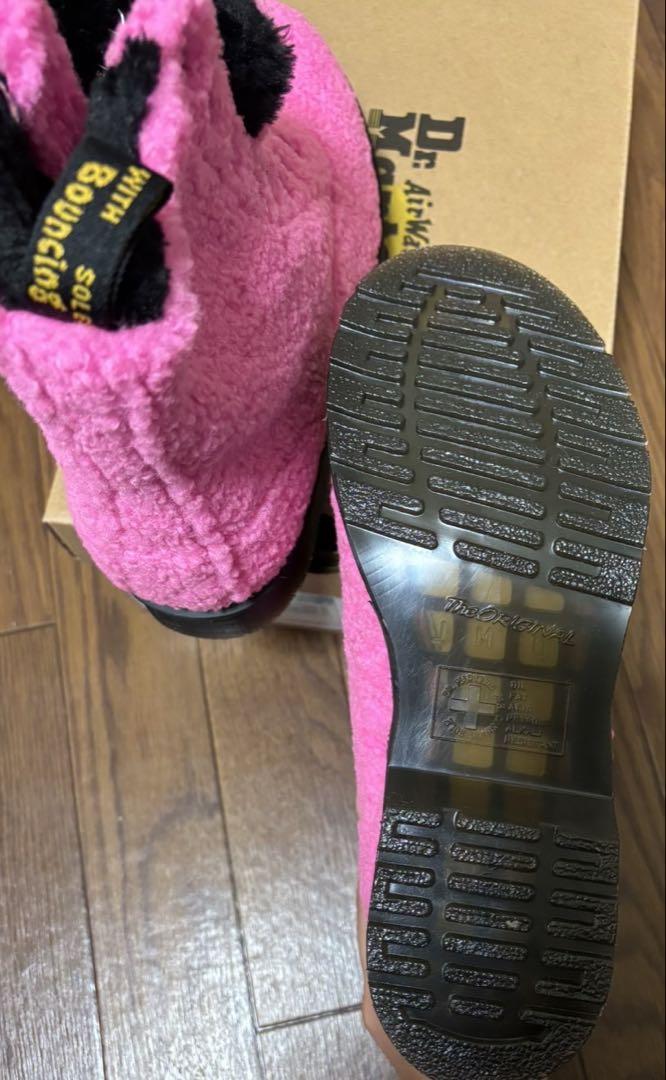 Dr.Martens ボア付き8ホールブーツ 【PINK】 | ドクター