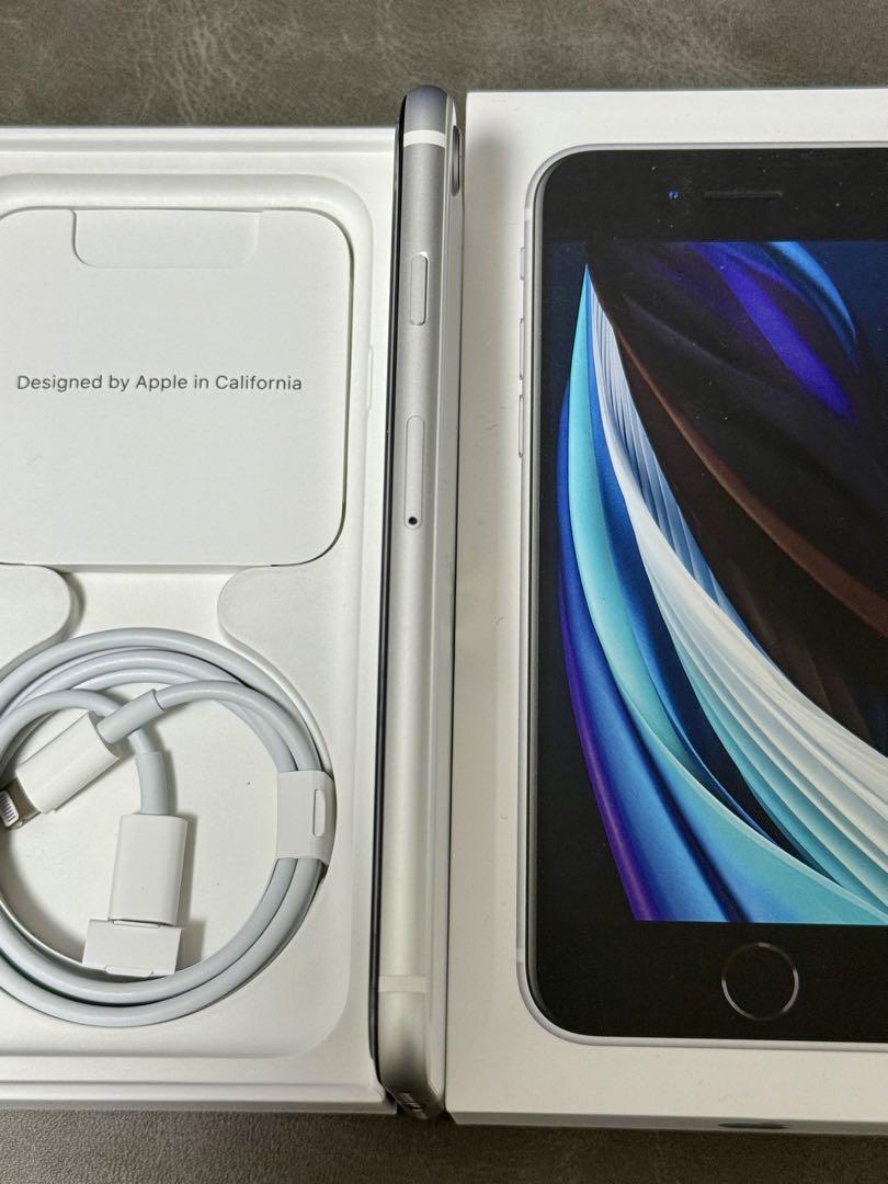 iPhone SE 第二世代 SE2 64GB バッテリー81%