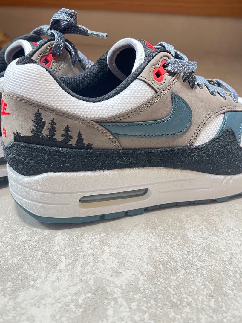 ほぼ未使用！Nike Air Max 1 グレー/ホワイト/ブラック25cm