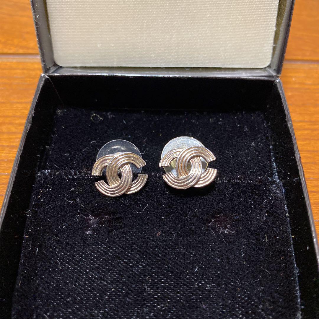 在庫あ人気 CHANEL ピアス LtFhY-m62035204669 即納超激得