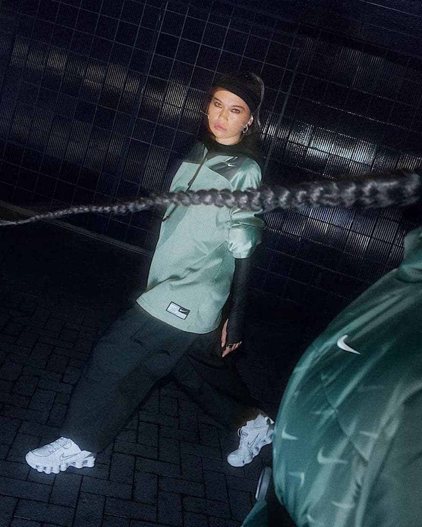 NIKE W NIKE SHOX TL 25.5 美品