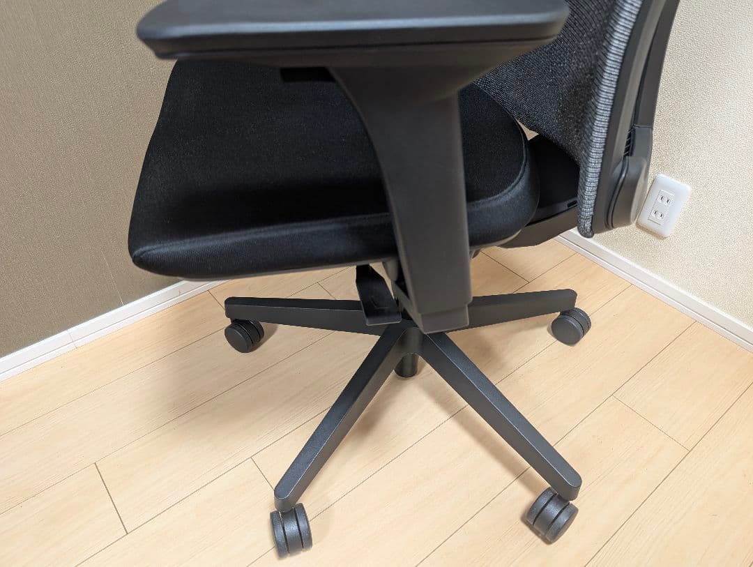 定価4.3万 イトーキ