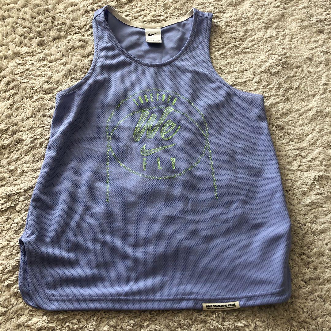 NIKE レディースタンクトップ Sサイズ