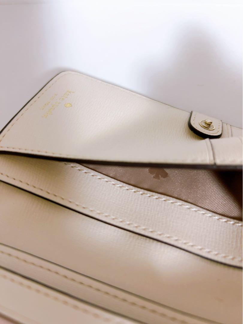ケイトスペード　kate spade 長財布　未使用品　パイナップル