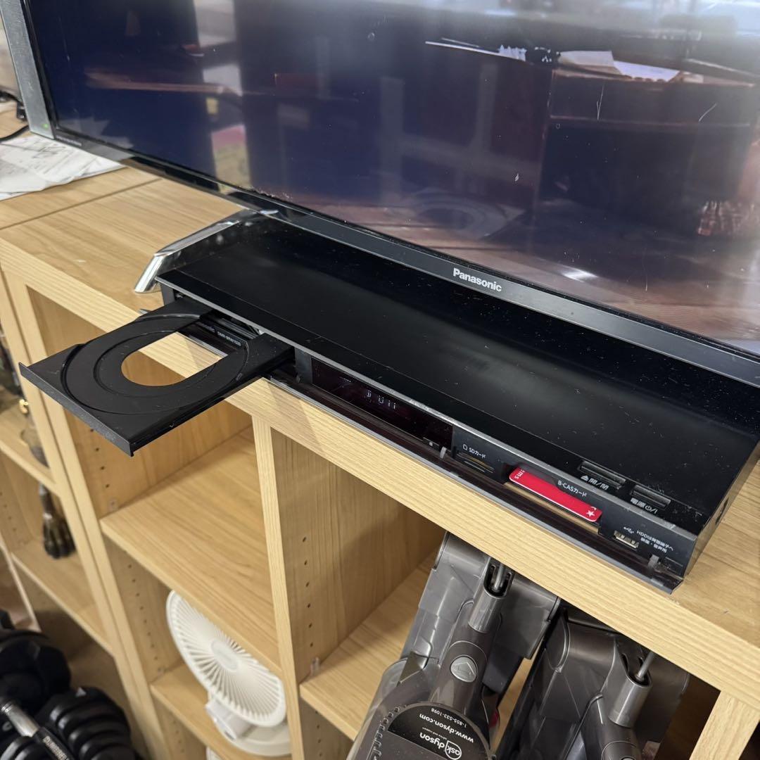 【お買い得‼️】パナソニック 1TBブルーレイレコーダー ディーガ 2番組同時録画
