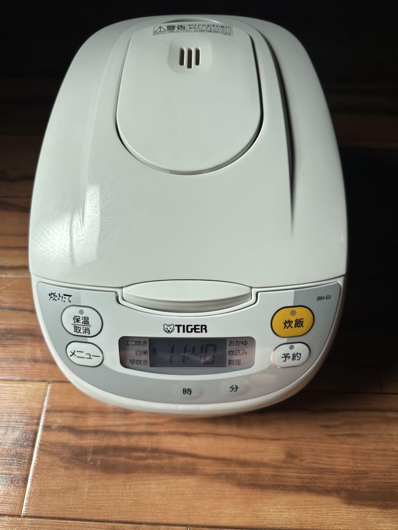 タイガーマイコン炊飯ジャー　JBH-G101 　　　　　　　　2023年製 炊きたて 炊飯器 5合炊き タイガー 一人暮らし用 マイコン炊飯器