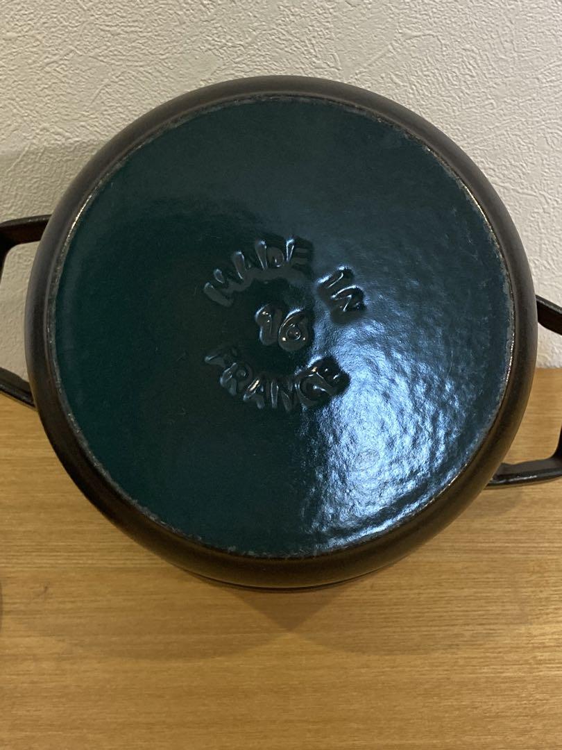 ストウブ　ココット　ラウンド　旧型　16 ブラック　BLACK 鍋　staub