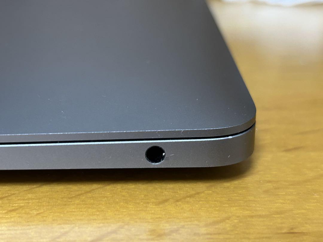 Apple MacBook Air M1 13インチ