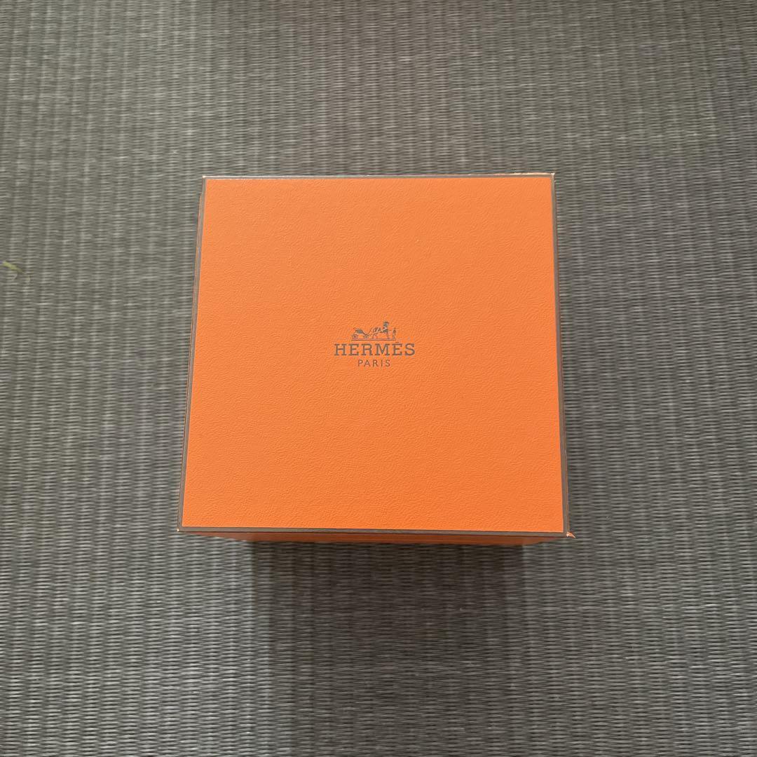 HERMES エルメス 空箱 まとめ 巾着 2022リボン HERMES - エルメス 空箱3箱 巾着、靴紐付きの通販 by Ruu( ´・ω
