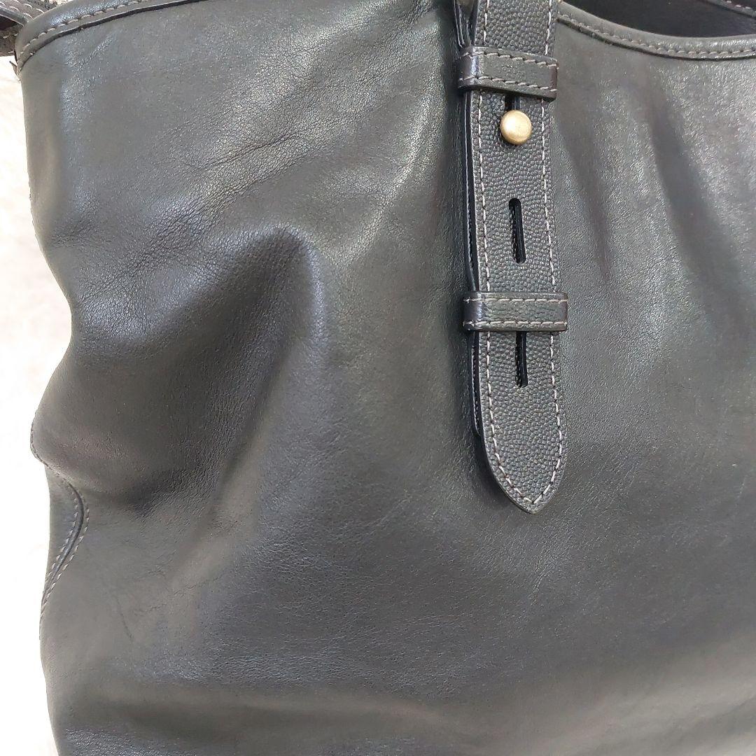 Paul Smith　ポールスミス　A4　シボ革　ブラック　肩掛け　本革