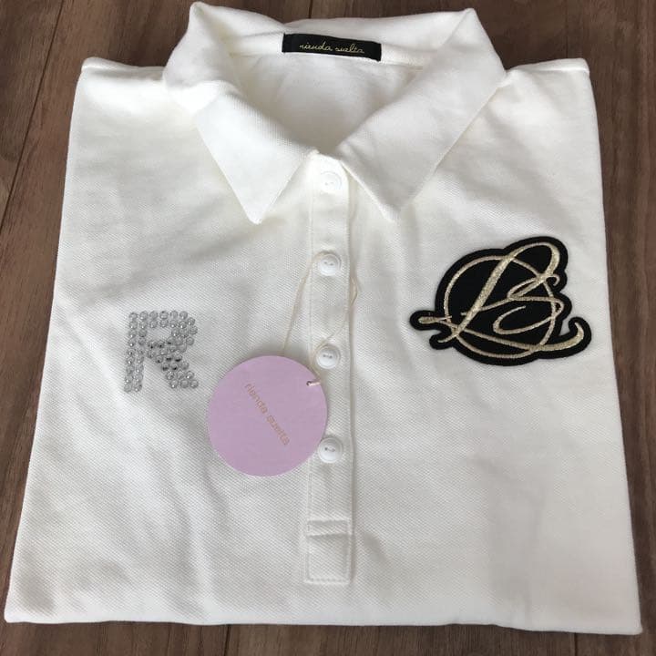 メルカリ 新品 長袖 春夏 ポロシャツ 綿100 白 レディース ゴルフウェア トップス ウエア 女性用 2 980 中古や未使用のフリマ メルカリ 新品 長袖 春夏 ポロシャツ 綿100 白 レディース ゴルフウェア トップス ウエア 女性用 2 980 中古や未使用のフリマ