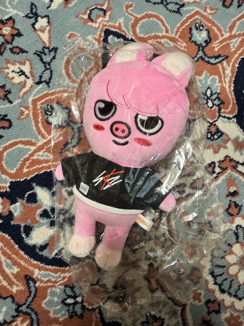 stray kids skzoo ぬい　チャンビン　トェッキ straykids skzoo ケープ付き ぬいぐるみ チャンビン トェッキ