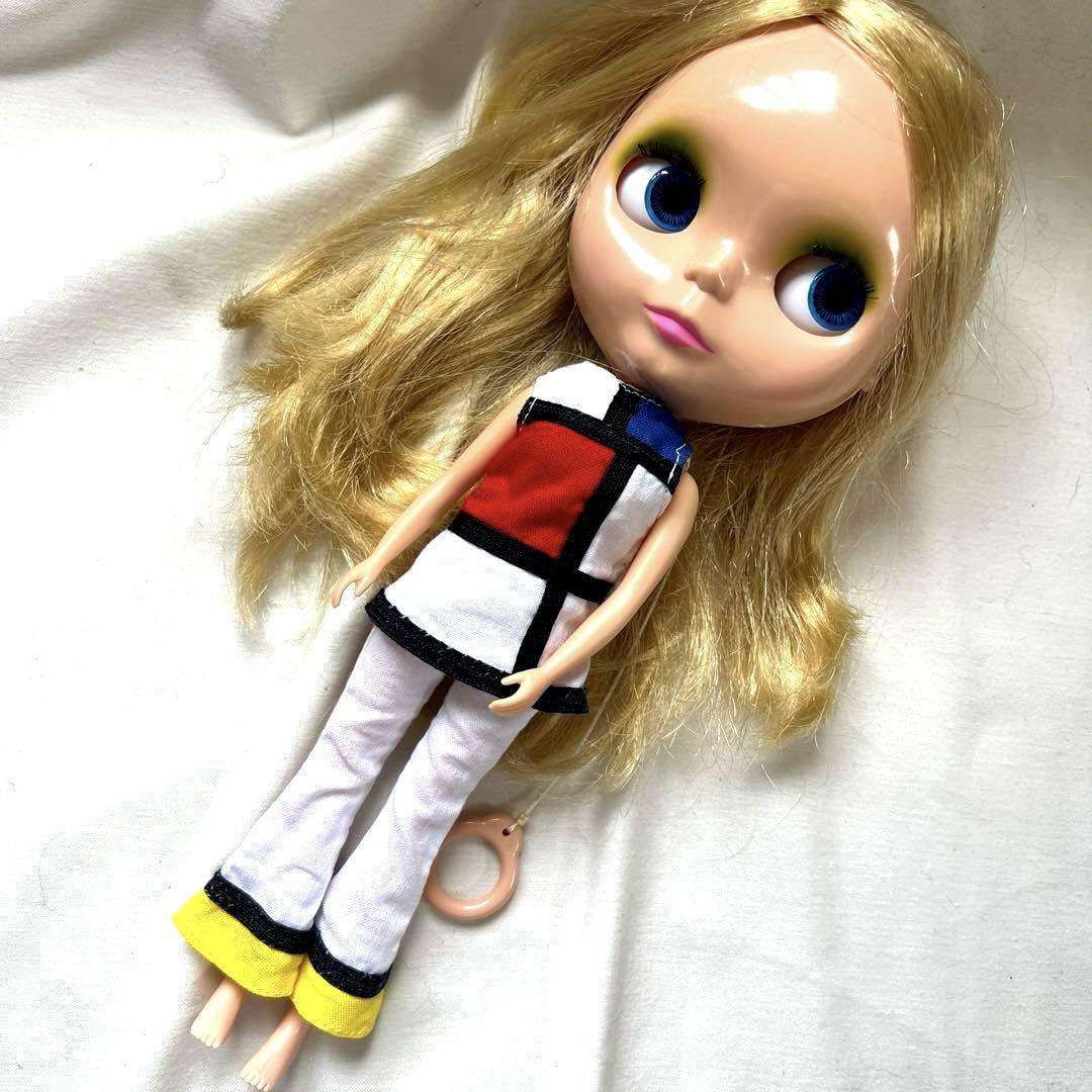 ネオ ブライス モンドリアン Neo Blythe Mondrian つや肌 - メルカリ ネオ ブライス モンドリアン Neo Blythe Mondrian つや肌 - メルカリ