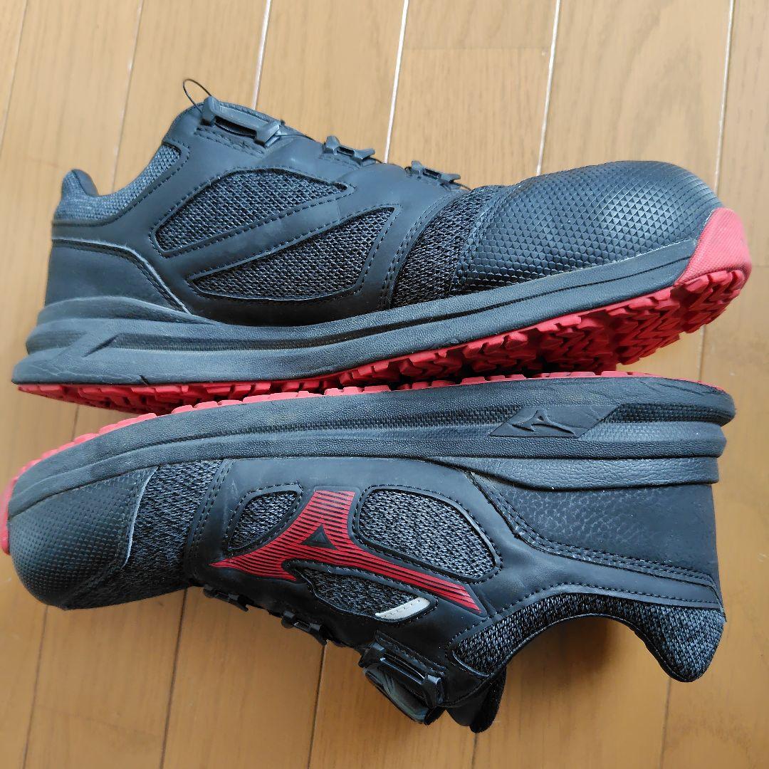 Mizuno BOAシステム 安全靴 黒/赤