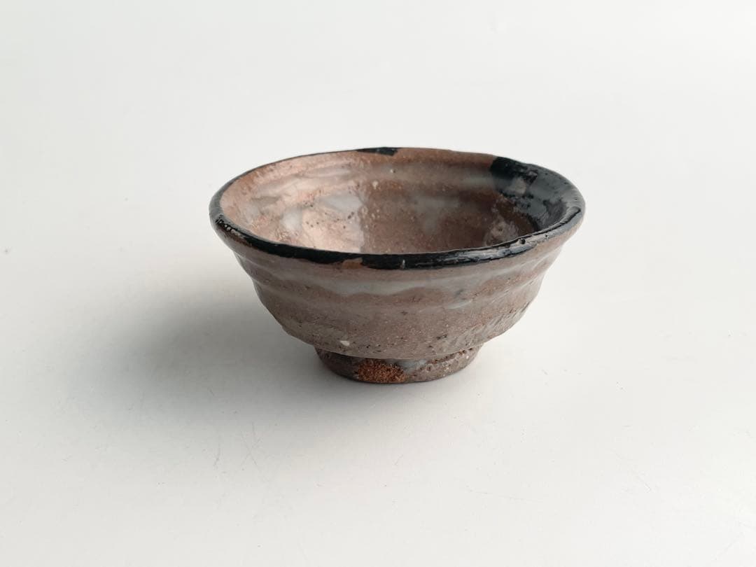 陶芸家　作家物　作者不明　焼締　やきもの　盃　ぐい呑　小碗　箱無し　沖縄　琉球 陶芸家 作家物 作者不明 焼締 やきもの 盃 ぐい呑 小碗 箱無し