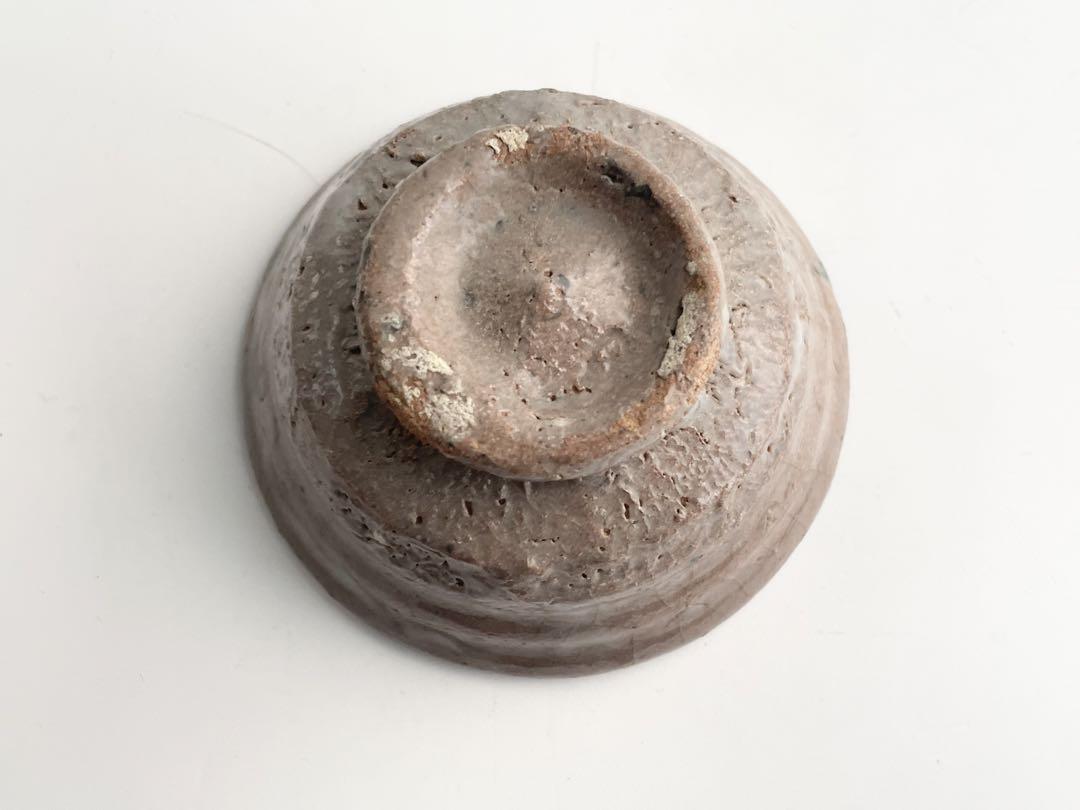 作家物　陶芸家　作者不明　杉本泥牛？　唐津　皮鯨　盃　酒器　ぐい呑 作家物 陶芸家 作者不明 杉本泥牛？ 唐津 皮鯨 盃 酒器 ぐい呑