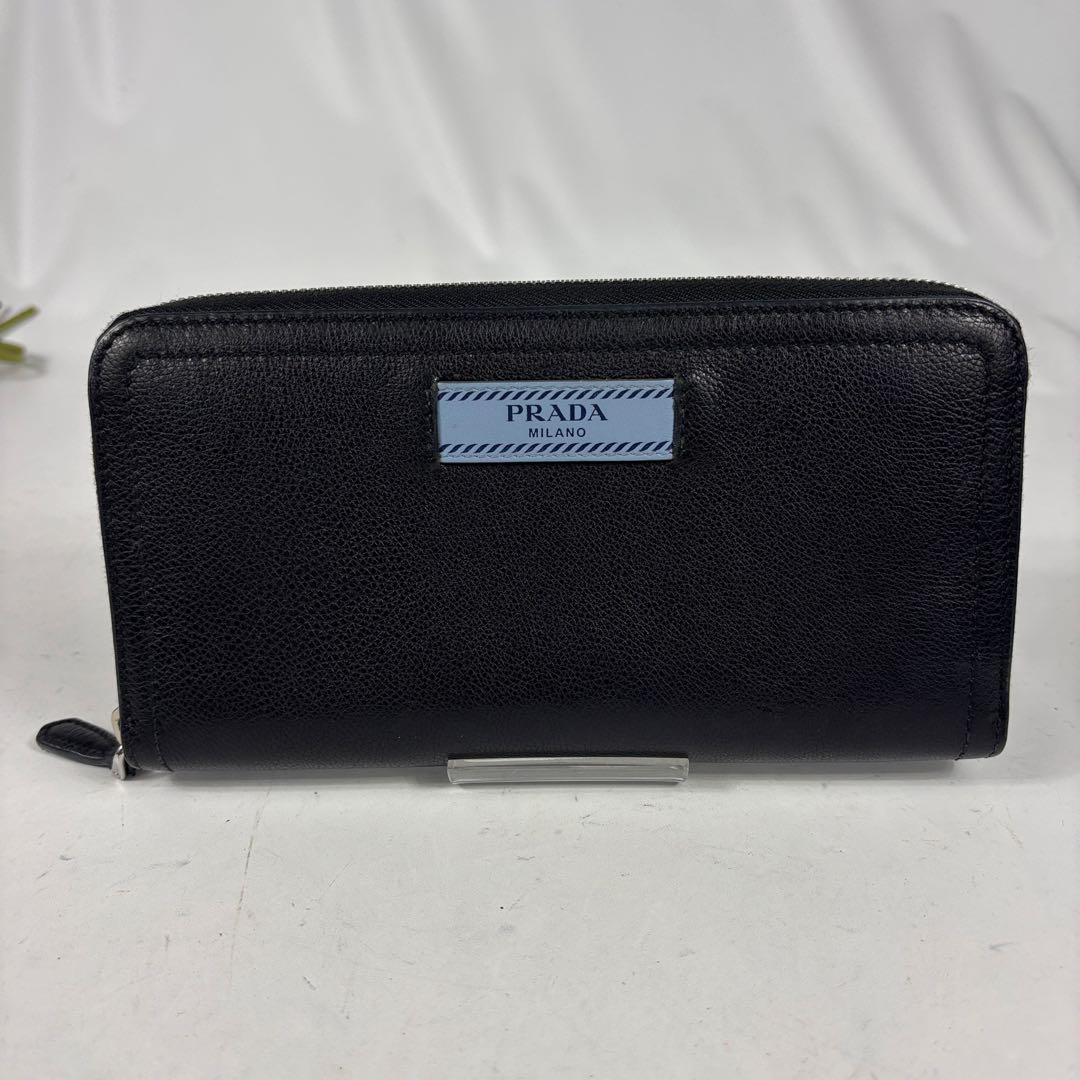リリルララ ✨ PRADA プラダ　長財布　ラウンドウォレット PRADA プラダ 長財布 1ML506 QWA F0002 サフィアーノ ラウンド