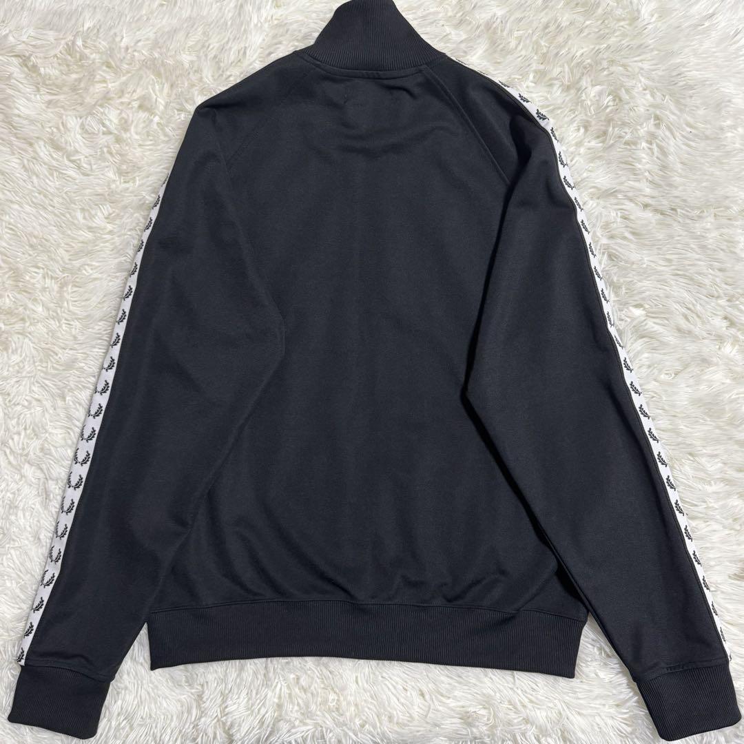 【美品】FREDPERRY テープドトラックジャケット　ブラック XL ジャージ