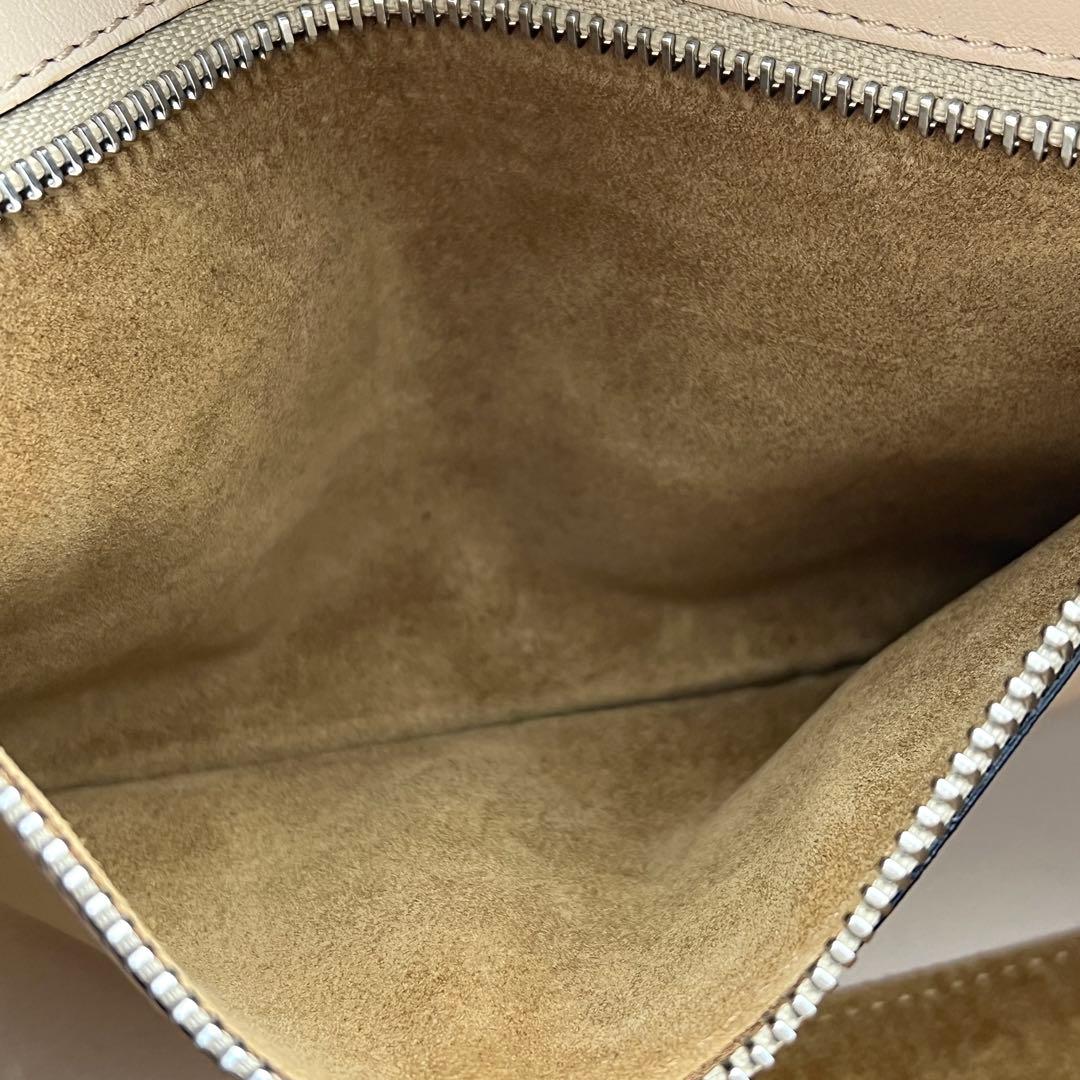 【新品仕様】 ロエベ アマソナ 28 ベージュ ハンドバッグ ショルダーバッグ