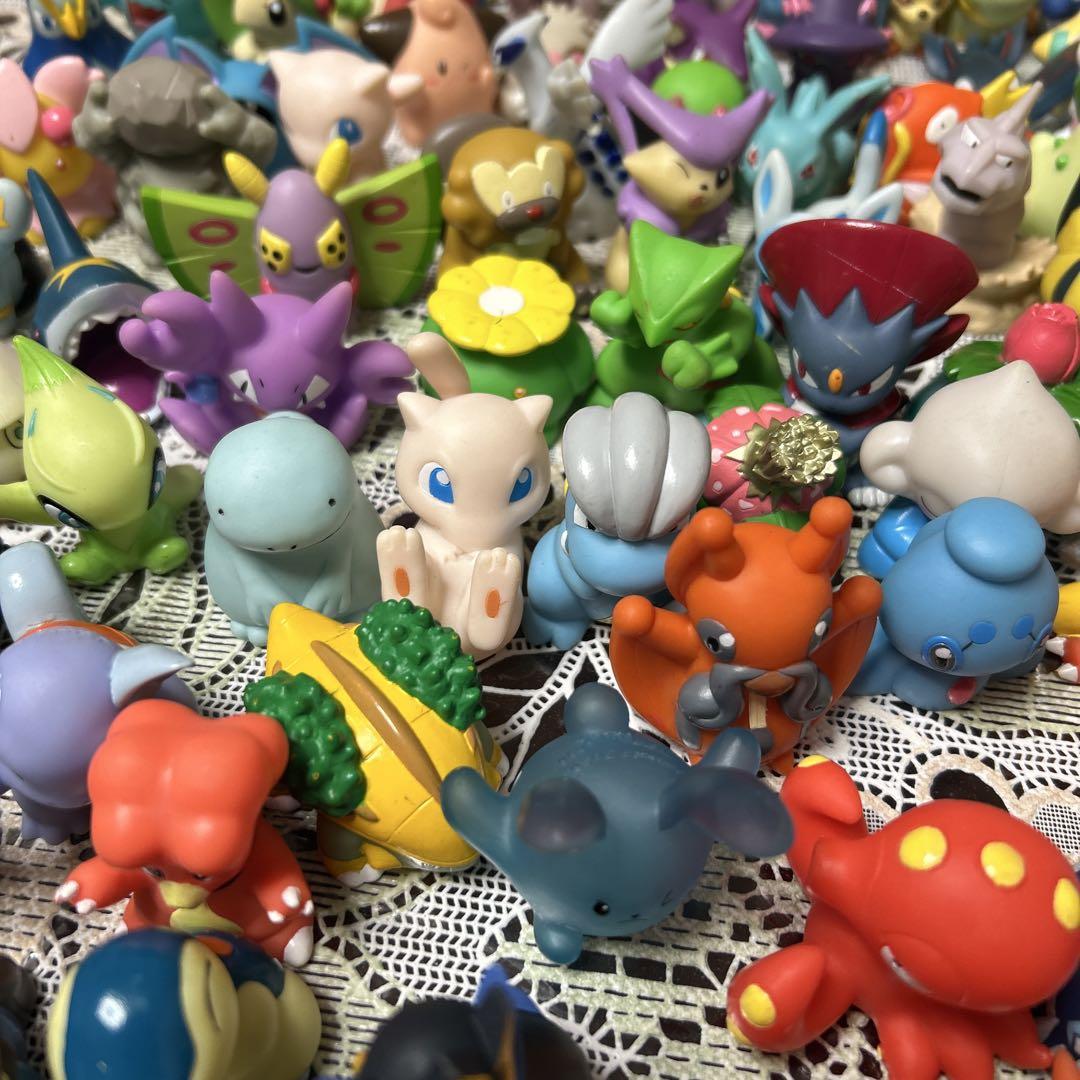 ポケモンソフビ　242体