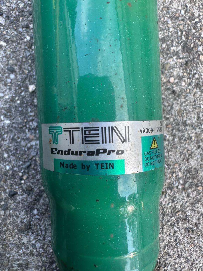 TEIN EnduraPro リアショック プリウス ZVW30 セット