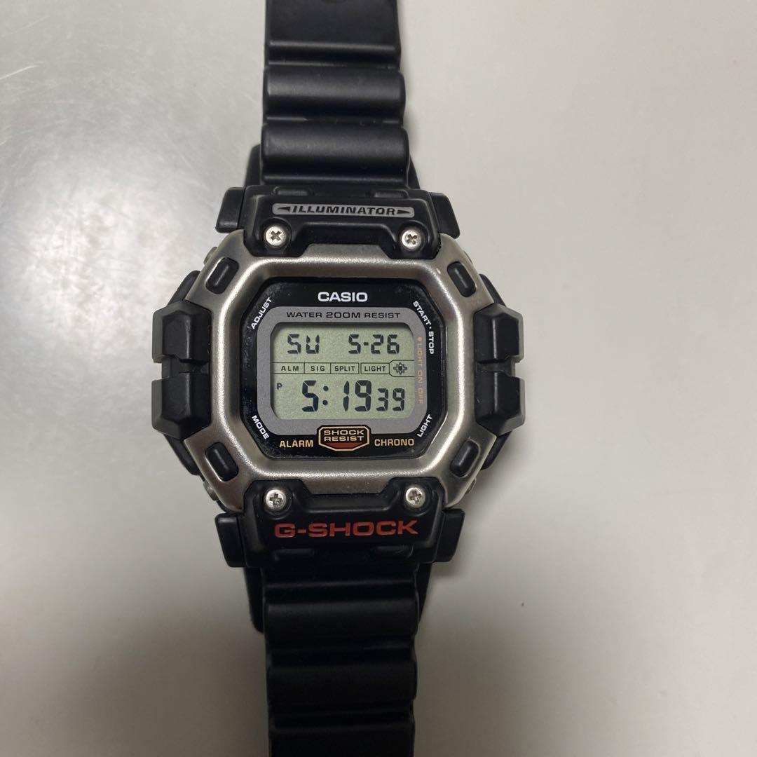 G-SHOCK Gショック ガンダム DW-8300 Casio G-Shock DW-8300 Gundam Heavy Metal Stargate Quartz
