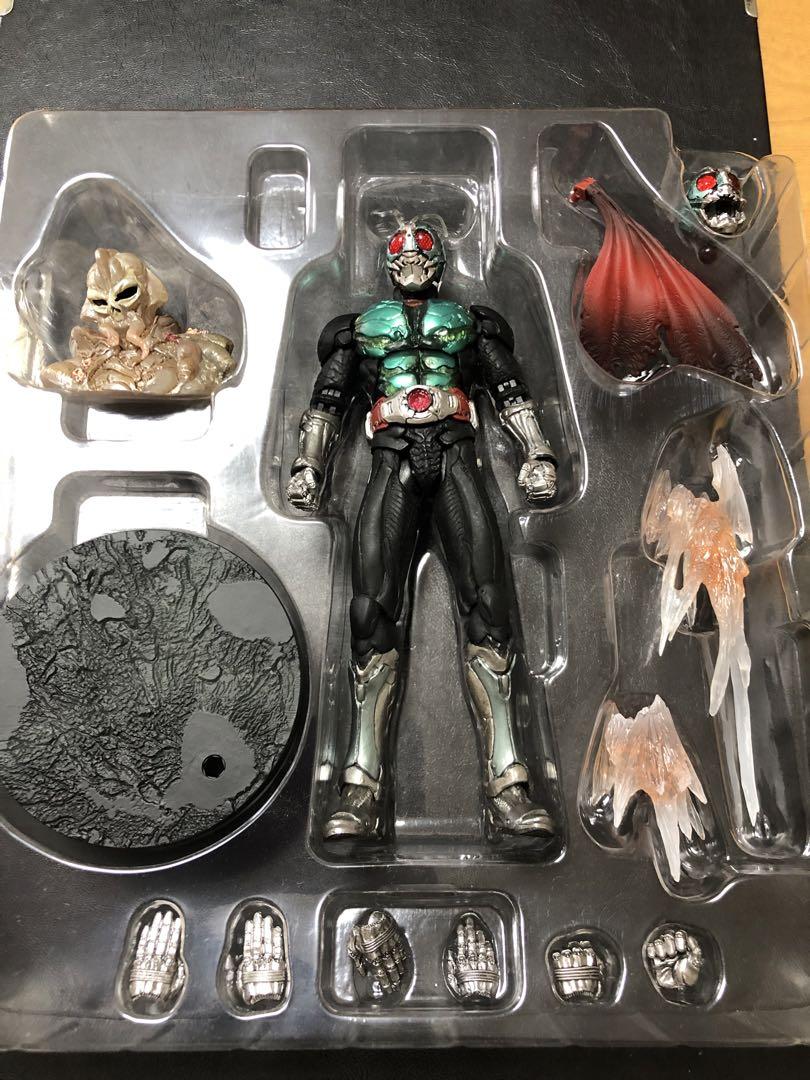 仮面ライダー S.I.C. 旧1号、2号、新1号、新2号、V3 5体セット バンダイ S.I.C. 仮面ライダー 新1号 レビュー : きんけつほびー