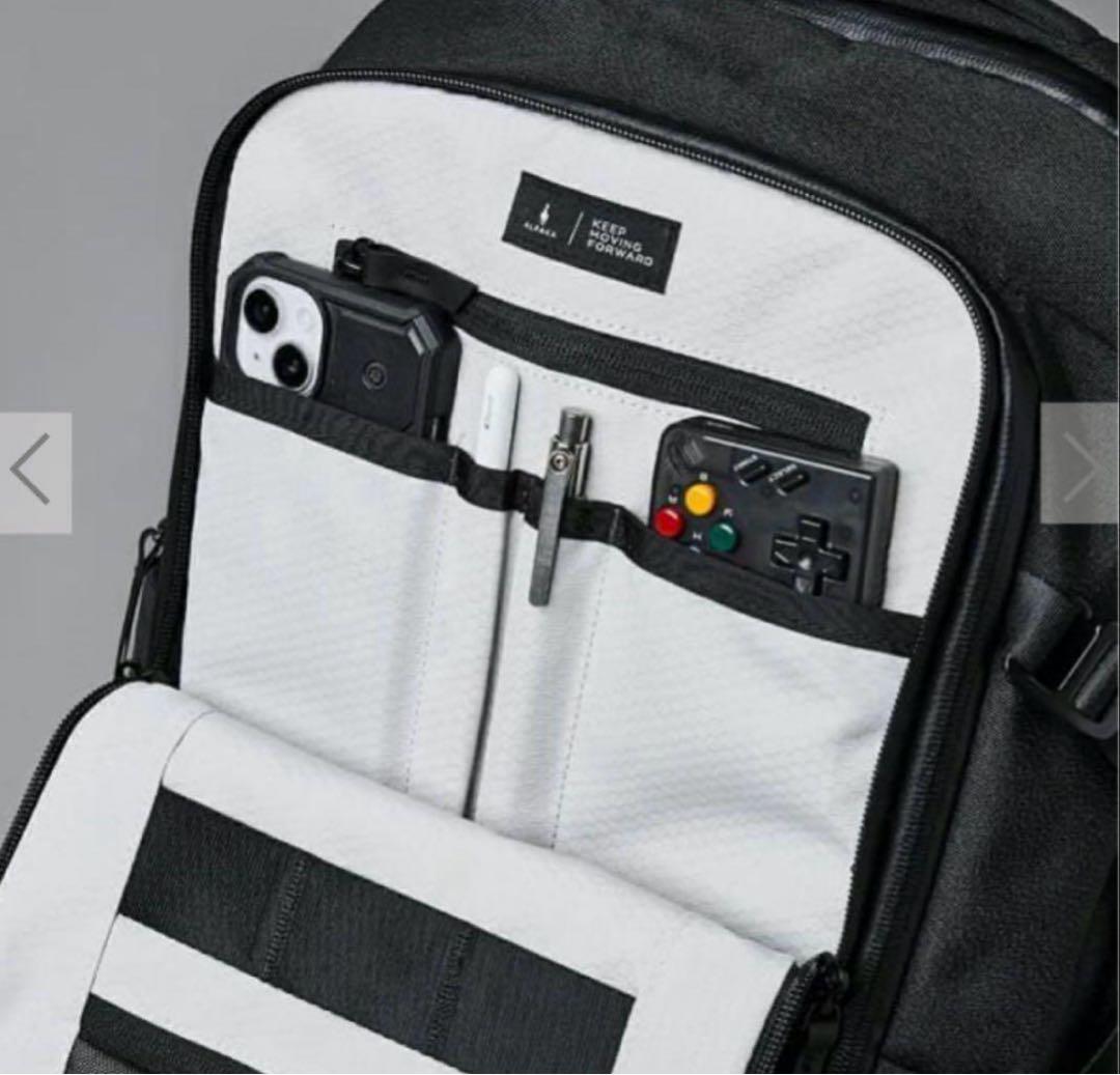 【新品】35L ALPAKA ELEMENTS TRAVEL BACKPACK