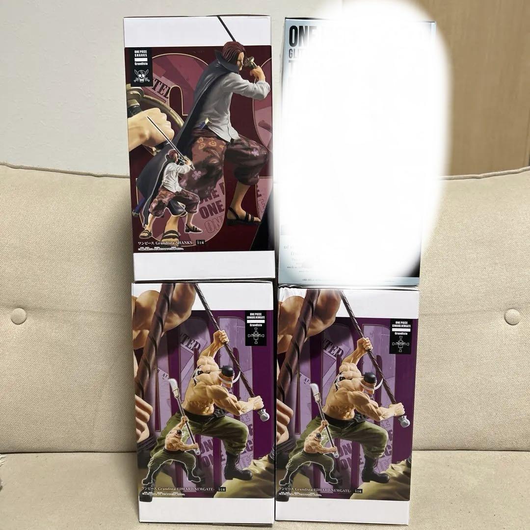 ワンピース フィギュアセット　ロー×4体　ゾロ　ミホーク　シャンクスのまとめ売り ワンピース Grangista 白ひげ シャンクス ロー フィギュア 4体