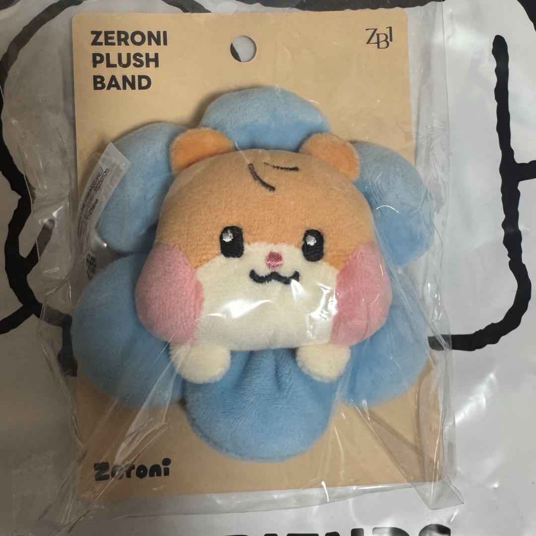 ゼロ二 zeroni ビニニ ぬいぐるみバンド ハンビン - メルカリ