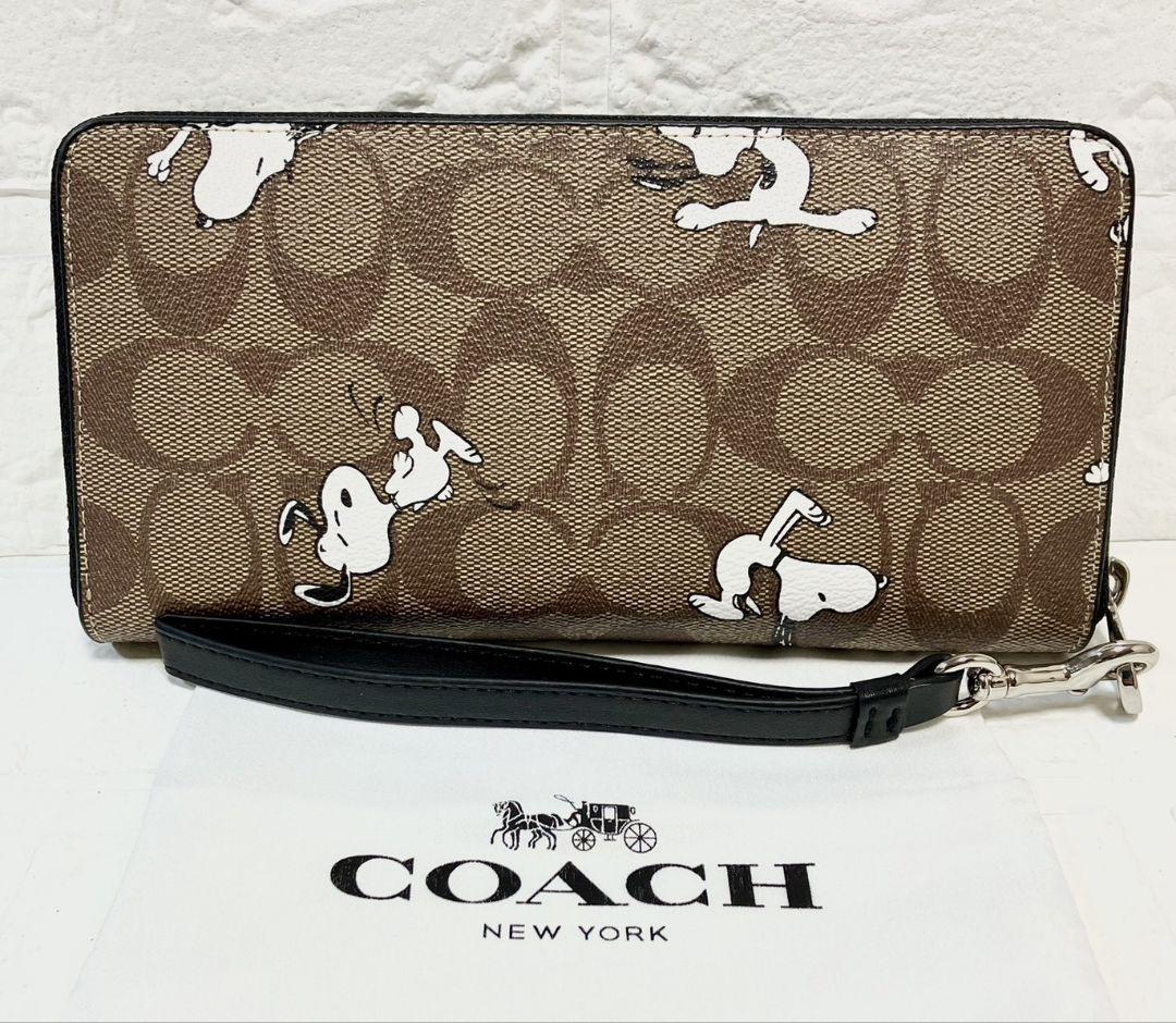 COACH 　長財布　スヌーピー柄