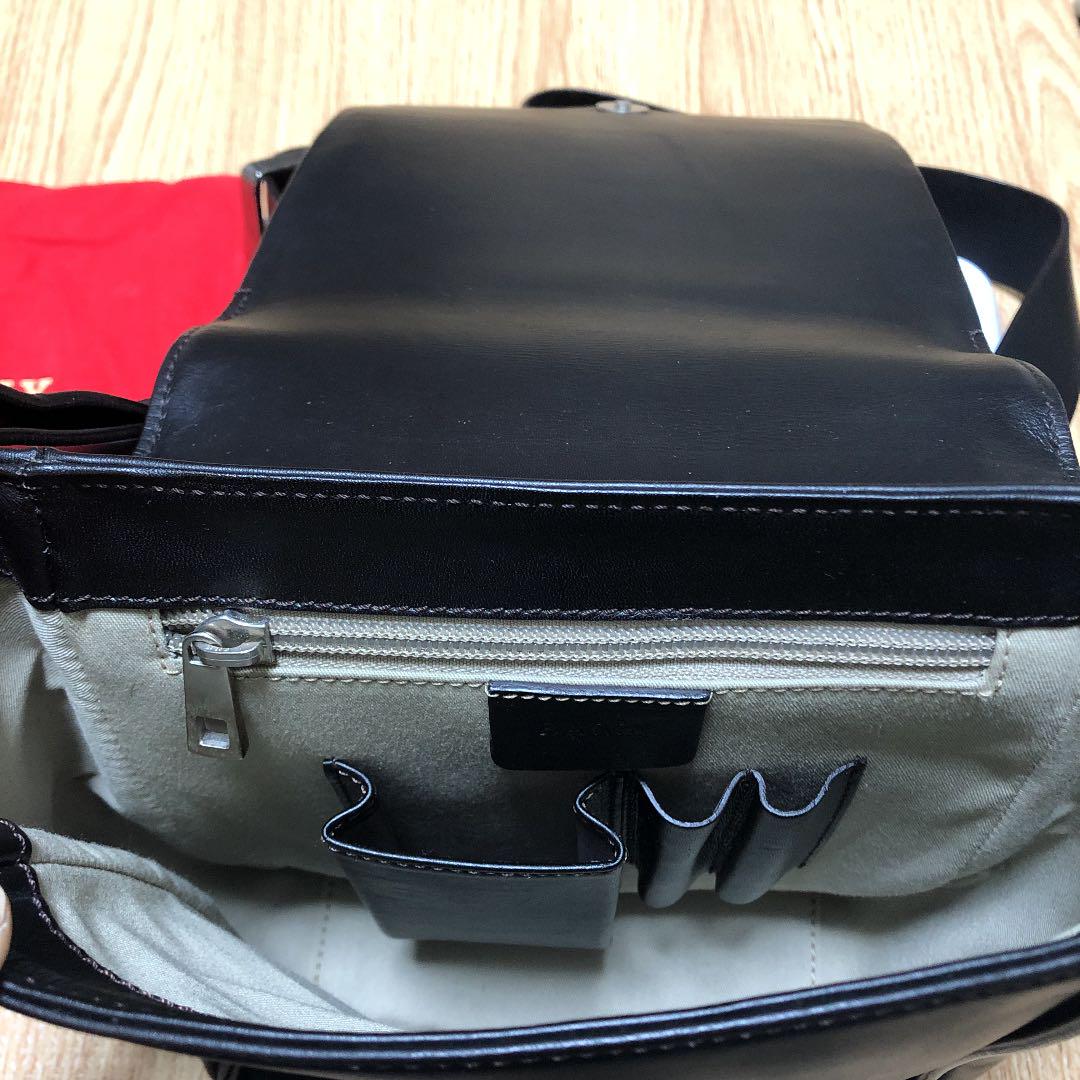 国産最新作 新品未使用保存袋付 BALLY 高級ショルダーバッグ黒 nqA4l-m62141116378 超激安お得