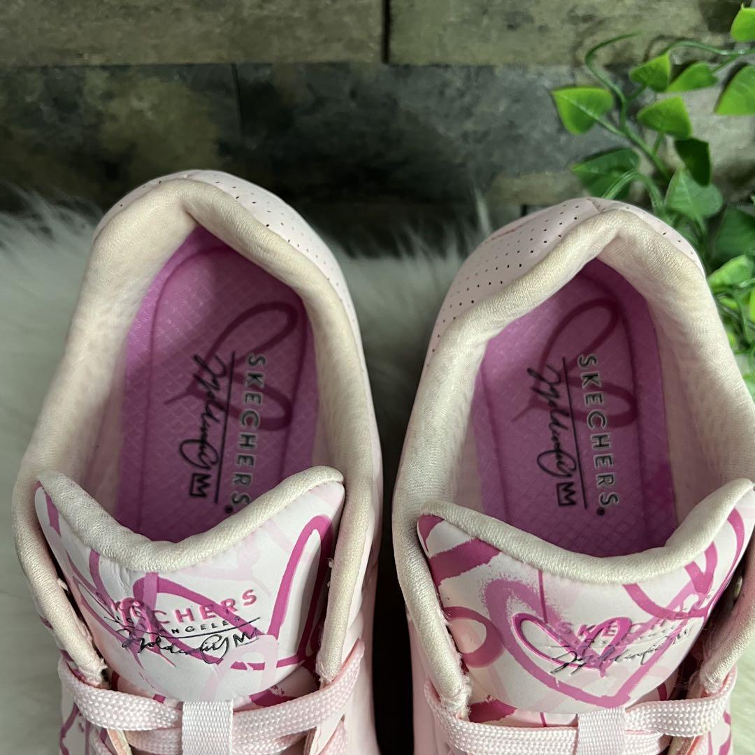 美品　SKECHERS スケッチャーズ　ピンク　ハート柄スニーカー　24cm