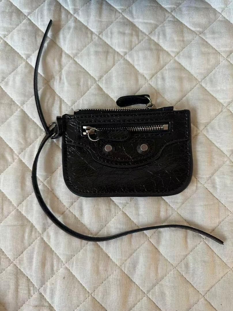 BALENCIAGAブラックレザー ハンドバッグ＆ポーチセット