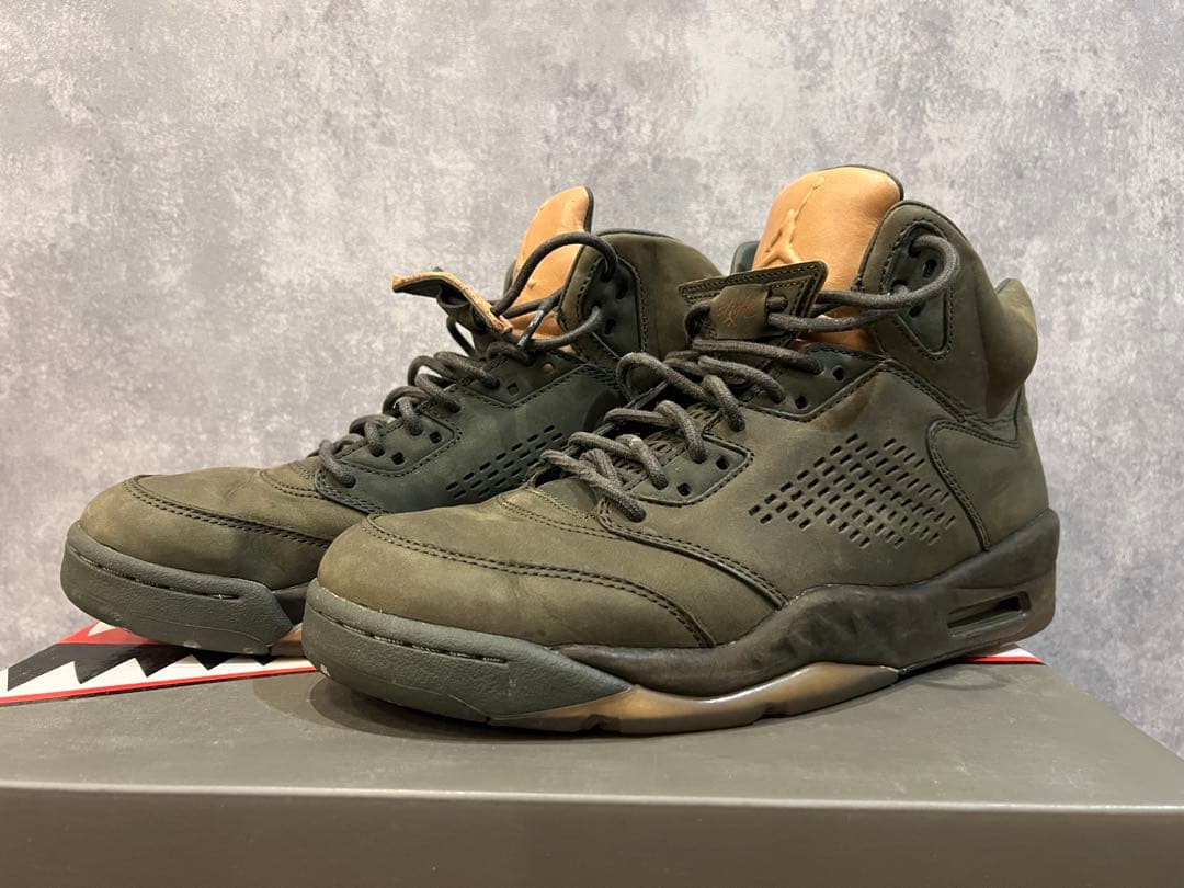 NIKE AIR JORDAN 5 RETRO プレミアム