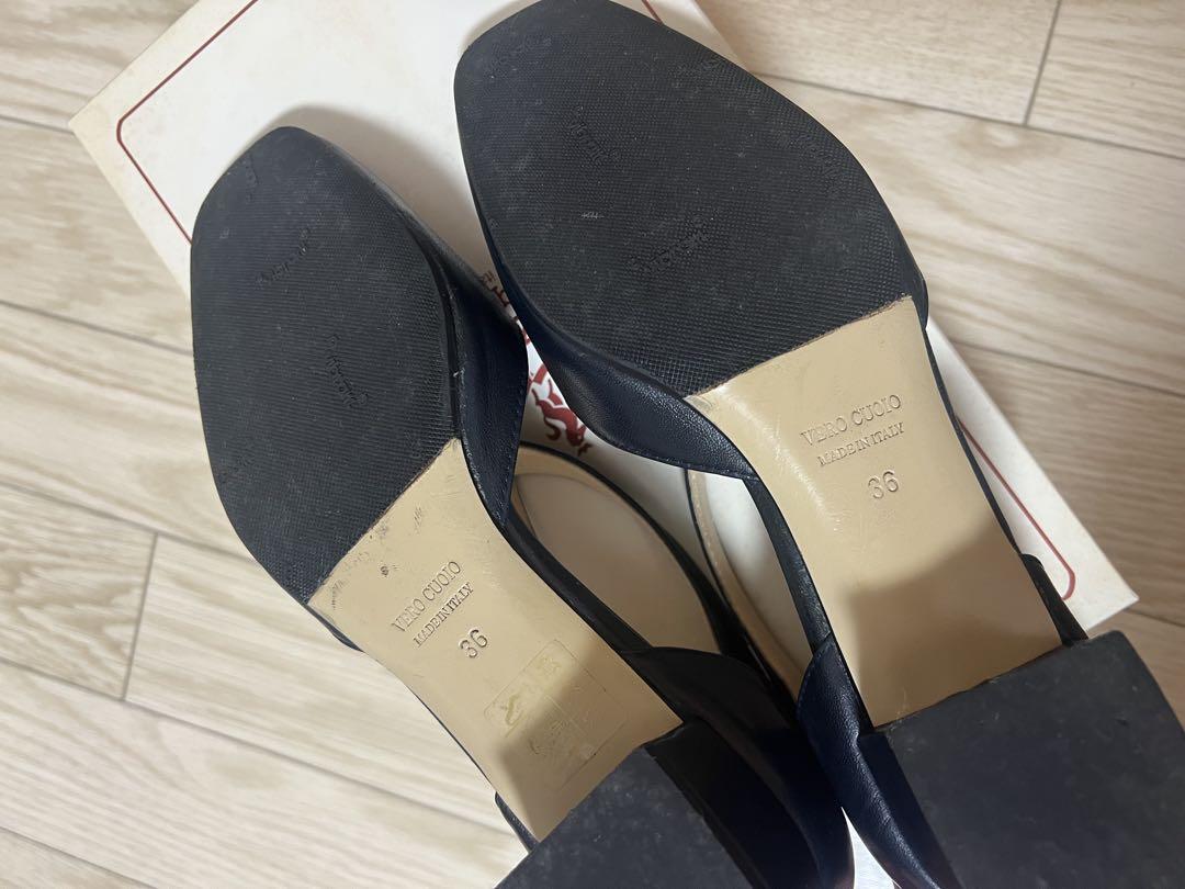 Mezzan boutique クロスストラップパンプス ネイビー 美品Mezzan boutique クロスストラップパンプスネイビー