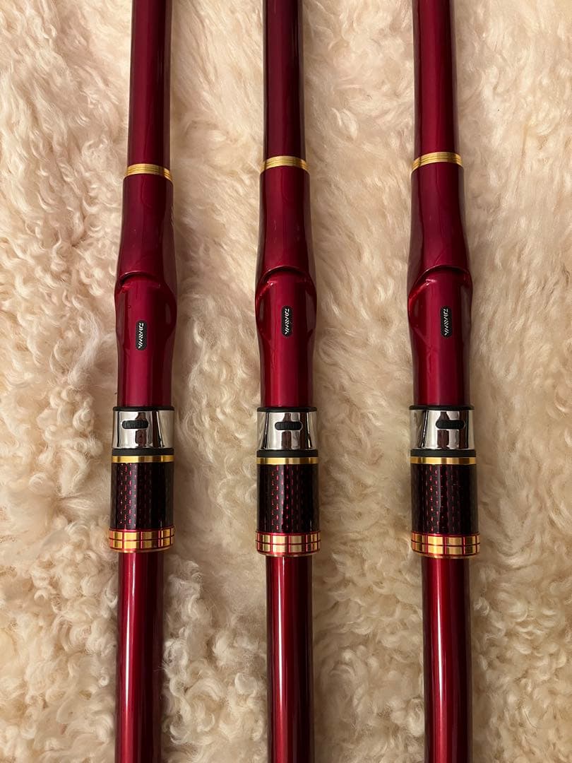 ダイワTOURNAMENT SURF T 30-405R 1回短時間仕様◉美品