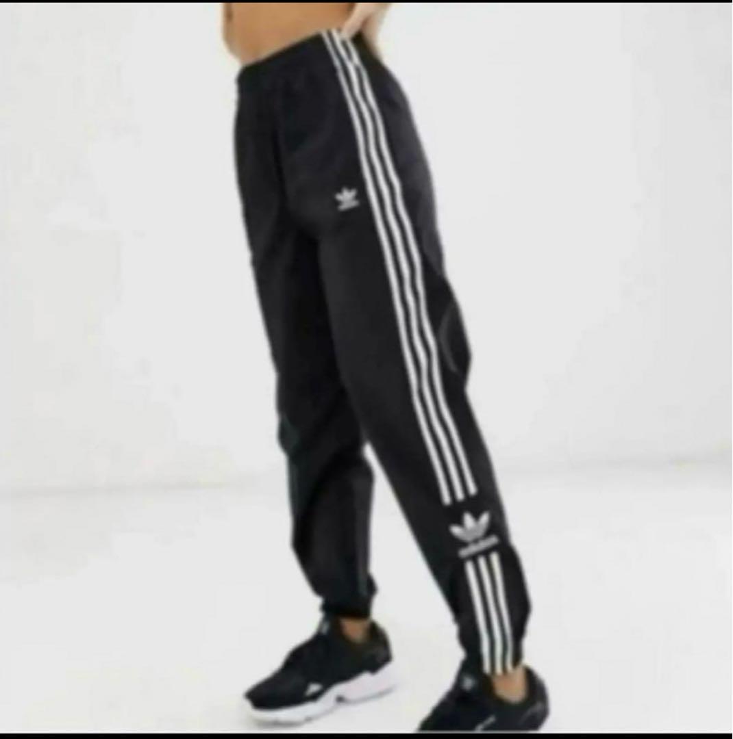 adidas 新品　Mサイズ　アディダスオリジナルス　ズボン　パンツ　レギンス